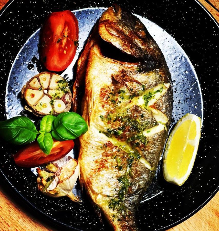 Restauracja i Noclegi Izba Rybacka w Krainie Wygasłych Wulkanów Podgorki Zewnętrze zdjęcie